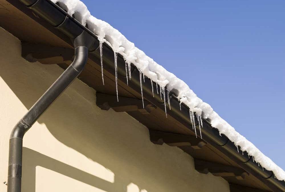 Winter Woes: Common Roof Problems and Solutions in South Jordan